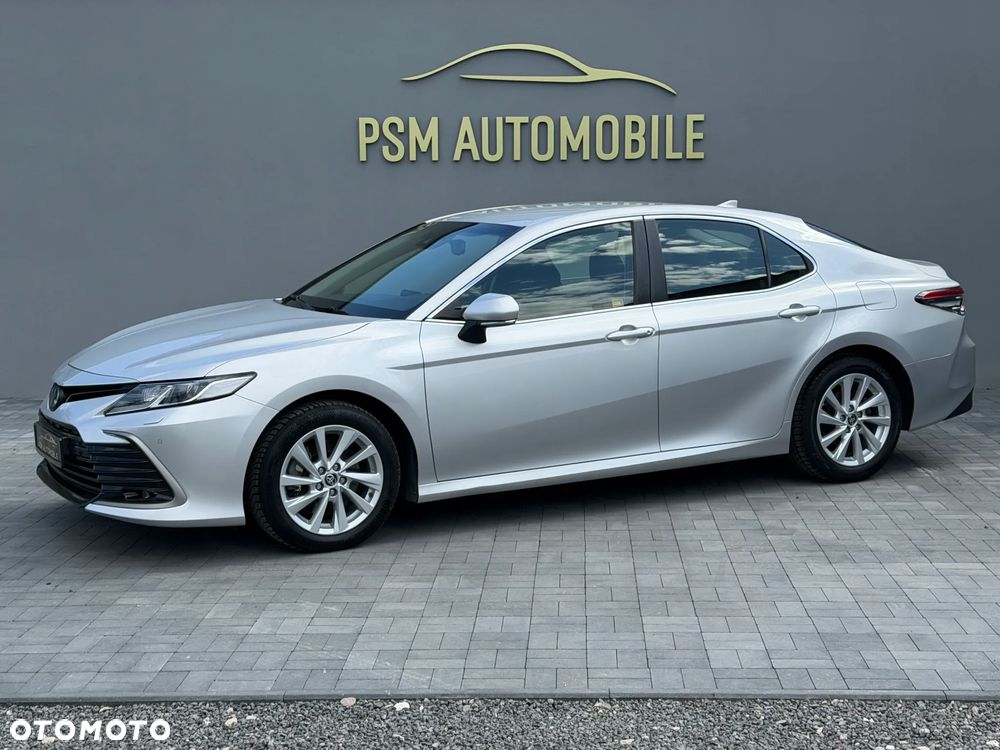 Toyota Camry 2.5 Hybrid Comfort CVT - 3