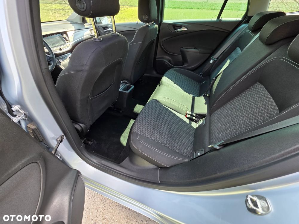 Opel Astra 1.6 CDTI Start/Stop Active - 11