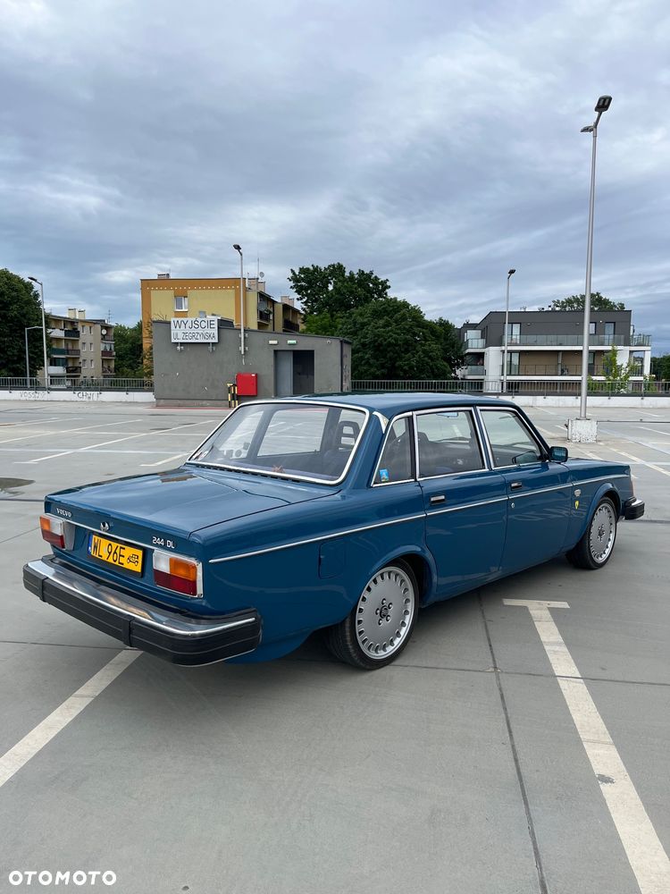 Volvo Seria 200 - 5