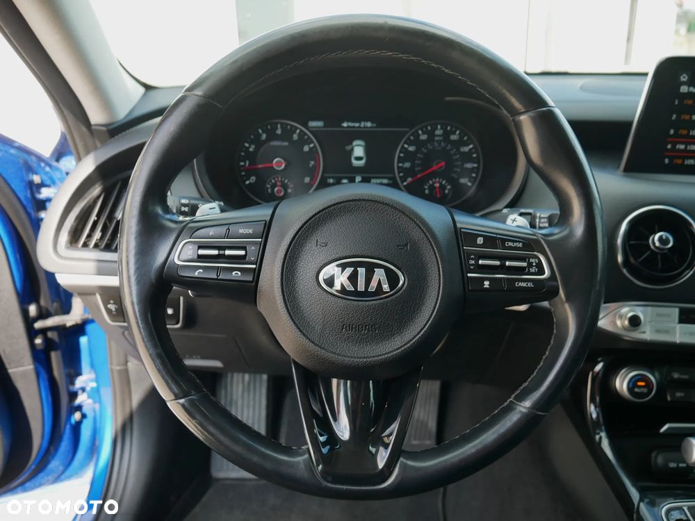 Kia Stinger 2.0 T-GDI GT Line - 31