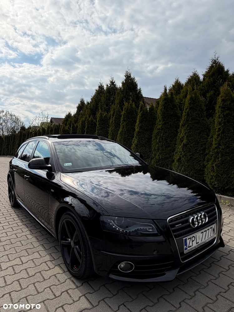 Audi A4 Limousine - 1