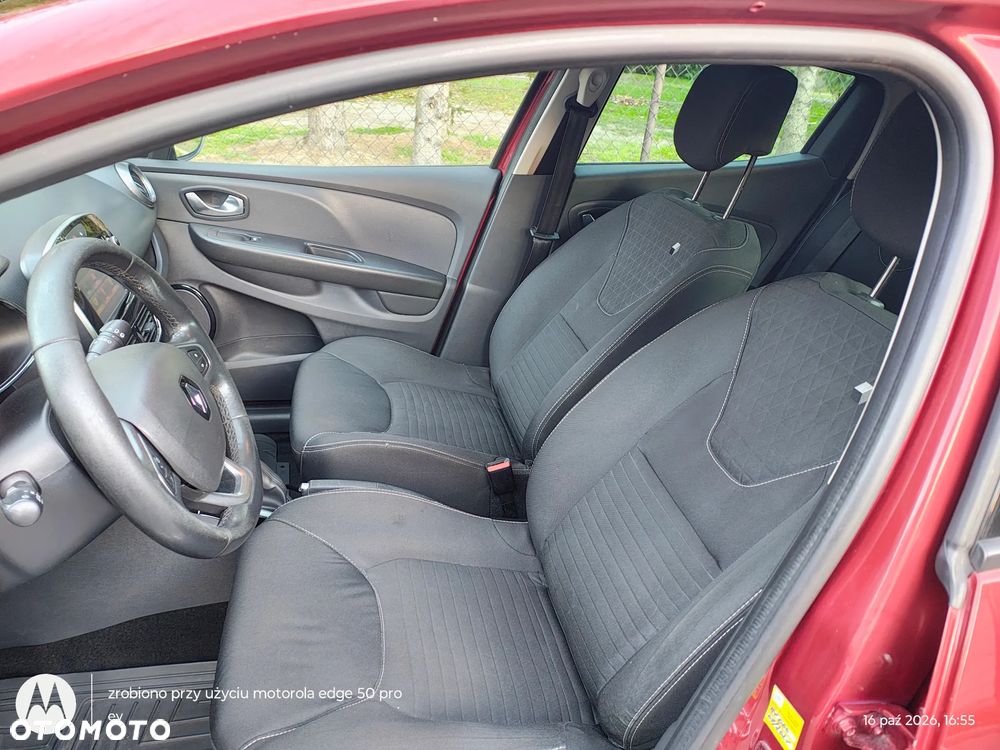 Renault Clio - 11