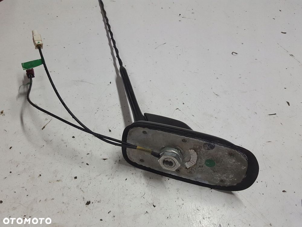 SKODA SUPERB 2 II 08-12r ANTENA DACHOWA RADIA GPS - 2