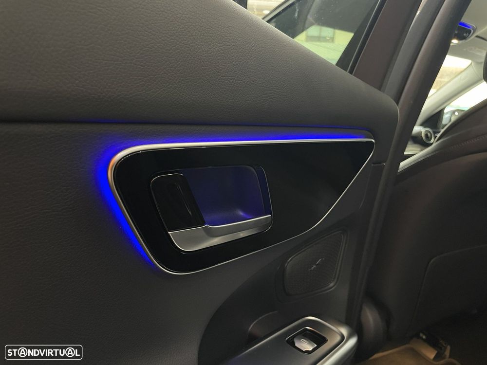 Mercedes-Benz C 220 d Avantgarde - 38