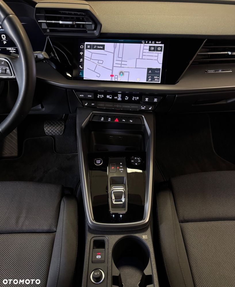 Audi A3 Sportback 35 TFSI S tronic S line - 11