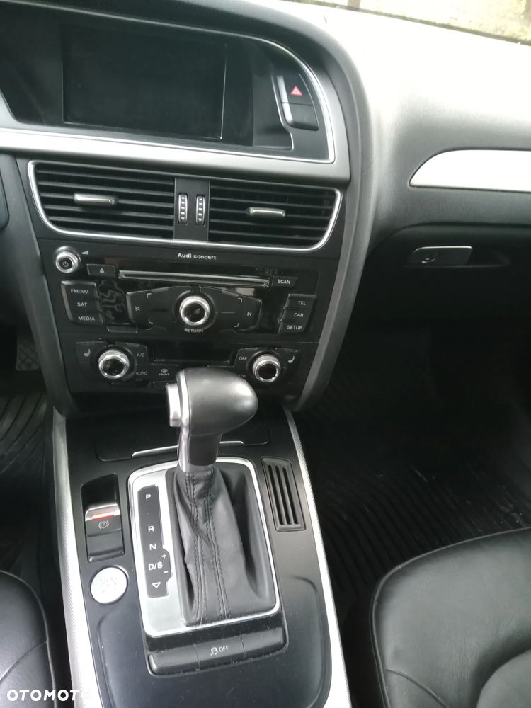 Audi A4 Allroad - 14