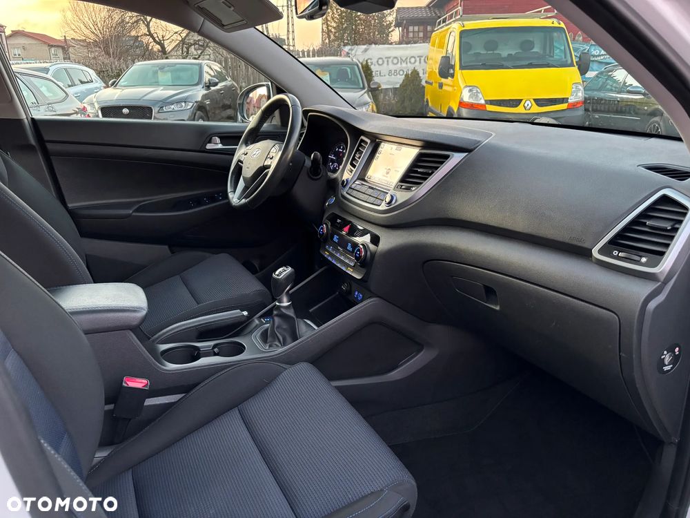 Hyundai Tucson 2.0 CRDI BlueDrive Comfort 2WD - 6