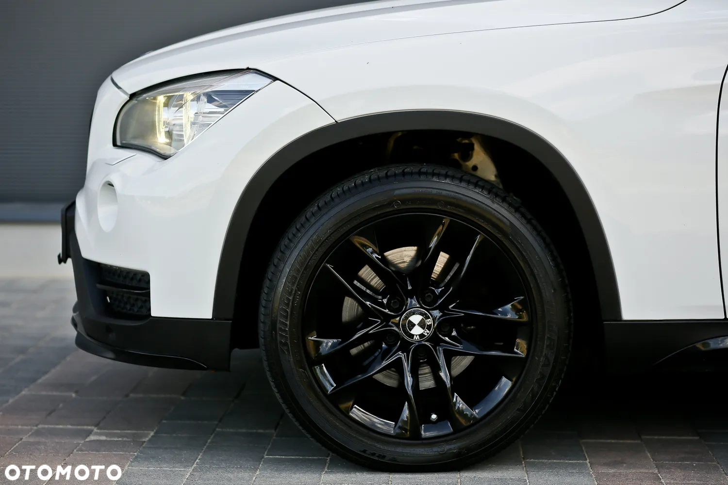 BMW X1 - 13