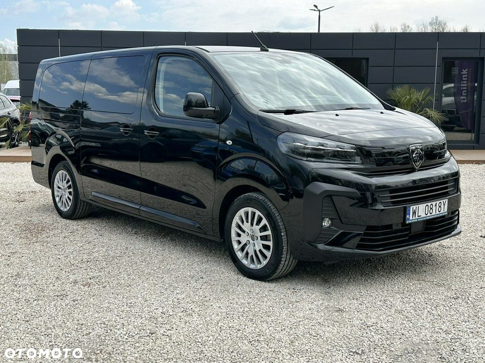 Peugeot Traveller - 1