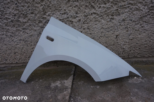 BŁOTNIK PRAWY PRZÓD SEAT IBIZA IV 4 6J LS9R