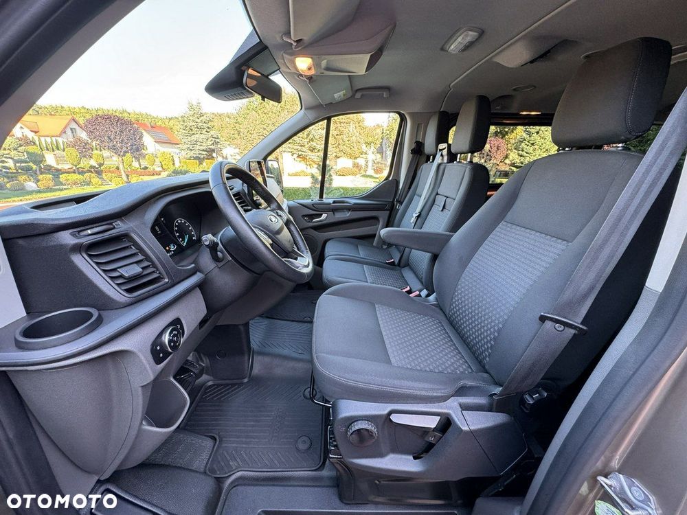 Ford Transit Custom - 19