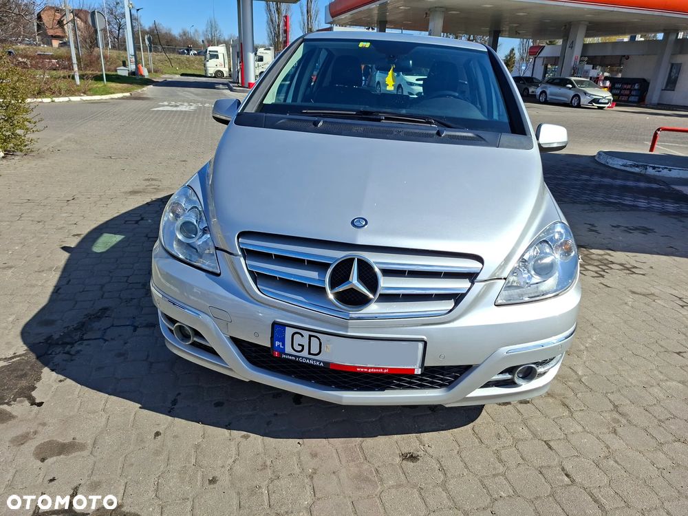 Mercedes-Benz Klasa B 180 EU5 - 1