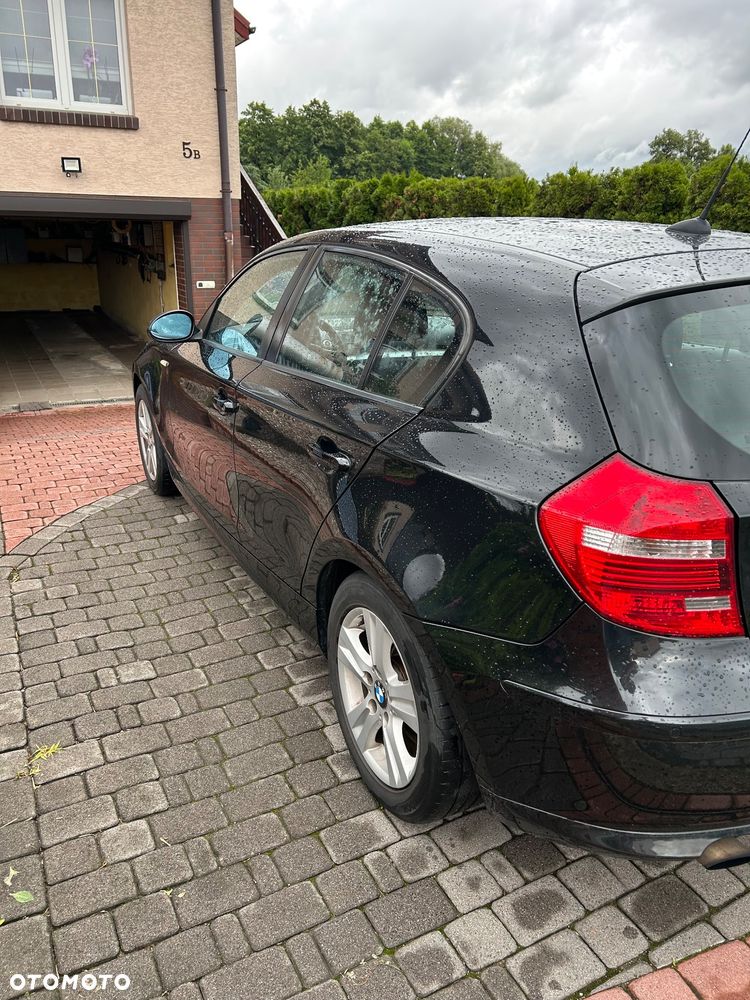 BMW Seria 1 118d - 4