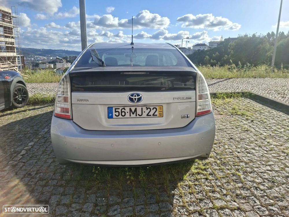 Toyota Prius 1.8 Premium+GPS - 2