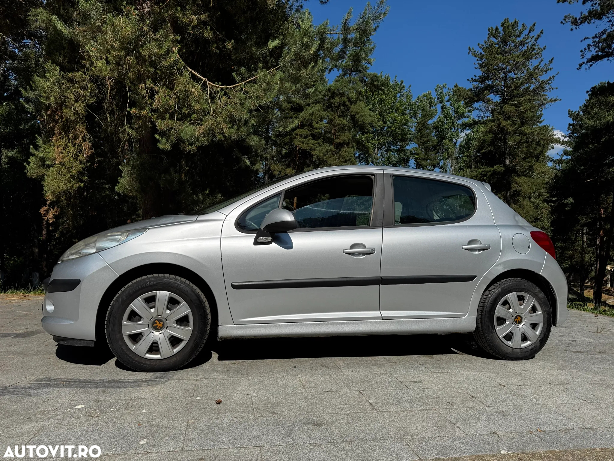 Peugeot 207 1.4HDI Urban - 9