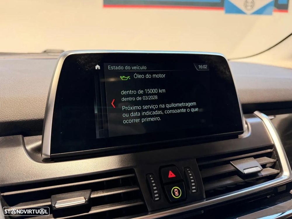 BMW 216 Active Tourer d Line Sport Auto — fotografia 14