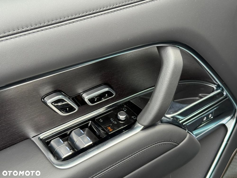 Land Rover Range Rover D350 Autobiography - 17
