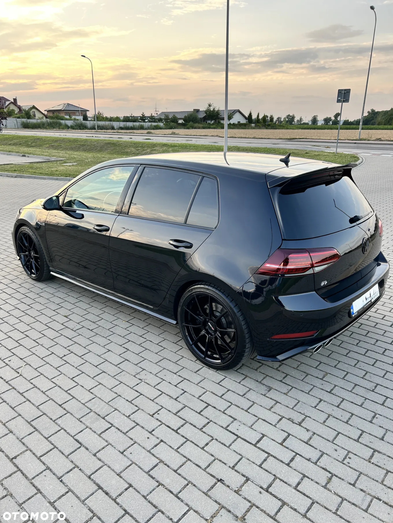 Volkswagen Golf VII 2.0 TSI BMT 4Mot R DSG - 4