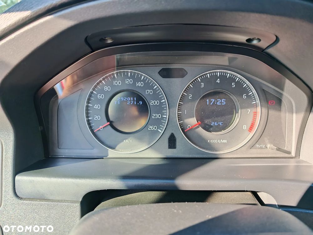 Volvo V70 2.0 - 17