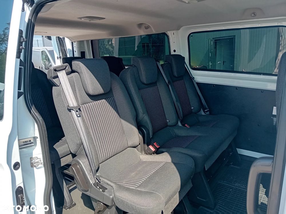 Ford Transit Custom - 13