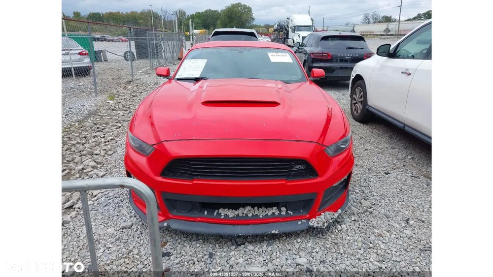 Ford Mustang - 3