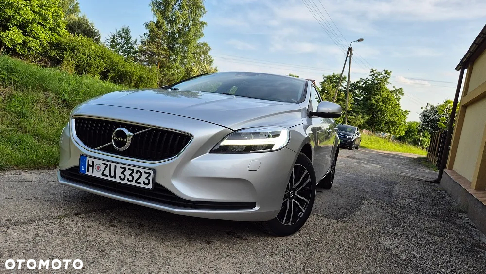 Volvo V40 D2 Momentum - 12