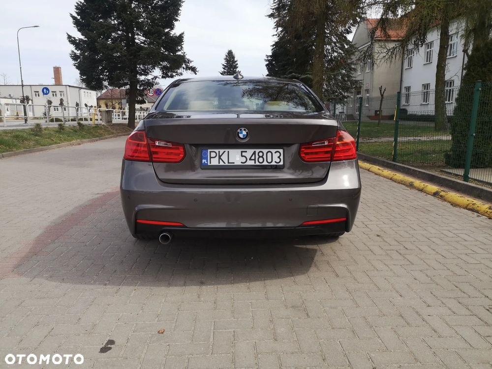BMW Seria 3 - 16