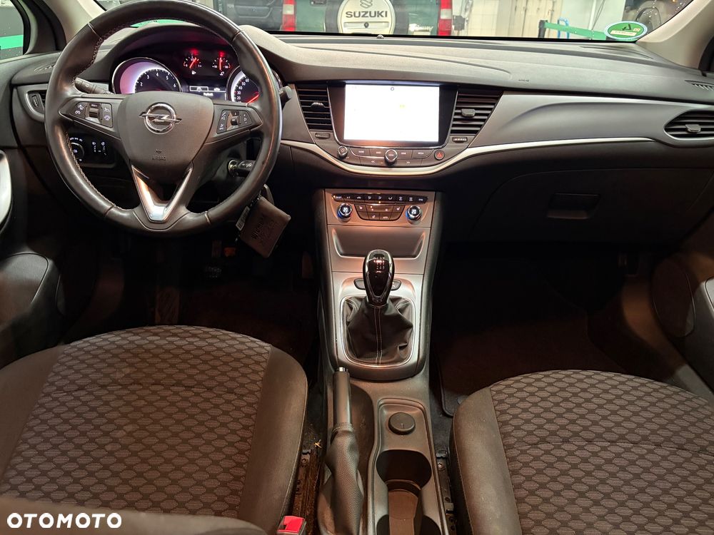 Opel Astra 1.4 Turbo Business - 20