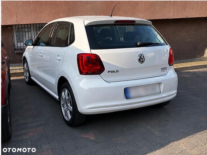 Volkswagen Polo 2012 photo 4