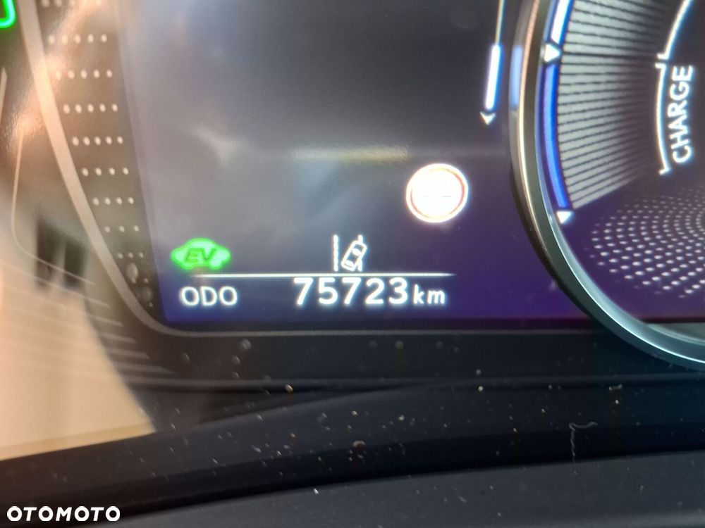 Lexus UX 250h GPF Business 2WD - 36