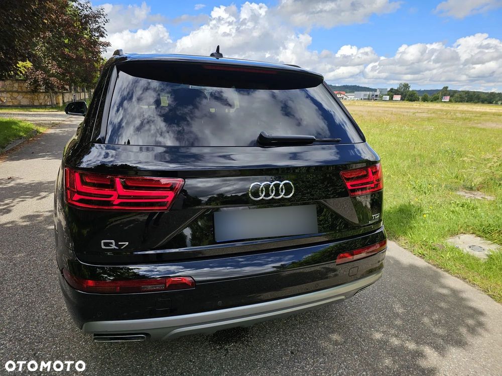 Audi Q7 - 2