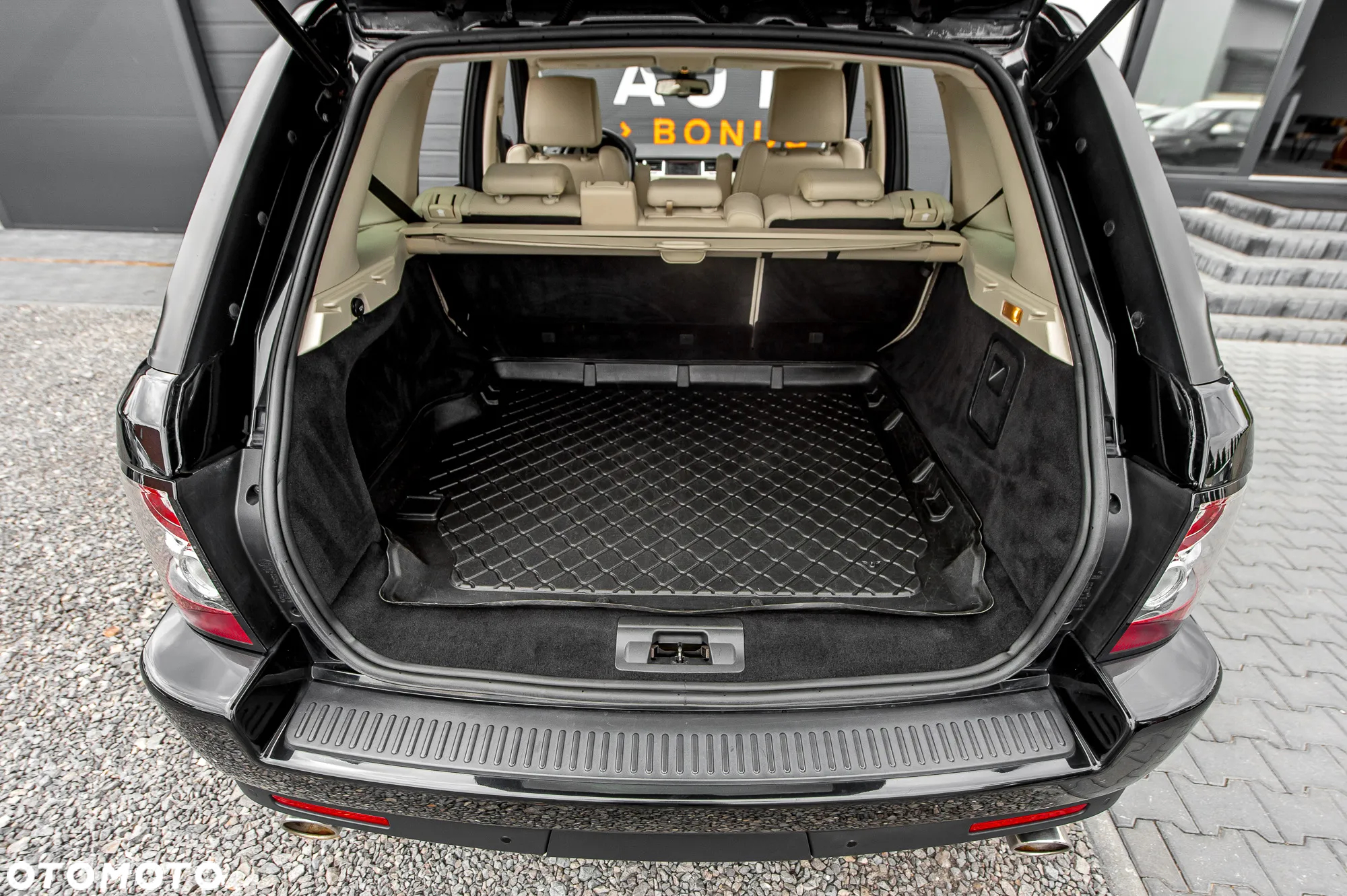 Land Rover Range Rover Sport - 14