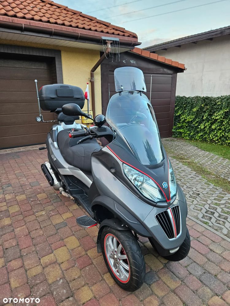 Piaggio MP-3 - 3