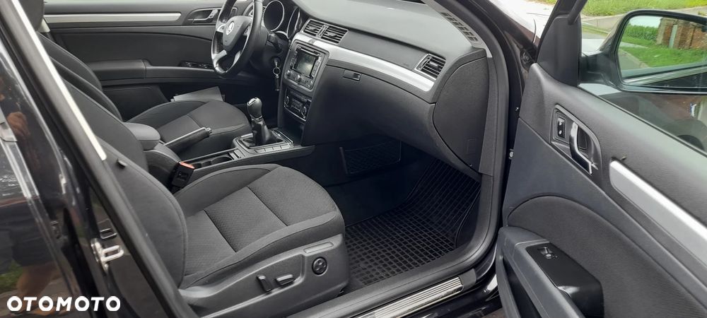 Skoda Superb 2.0 TDI Exclusive - 6