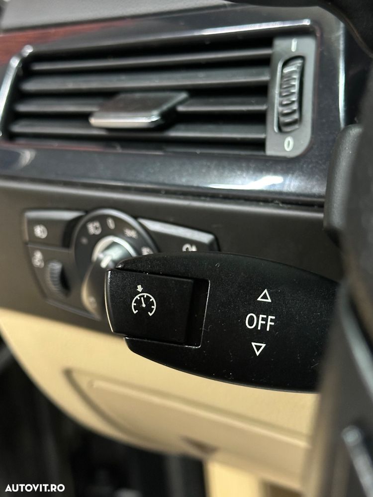 BMW Seria 5 520d Aut. - 13