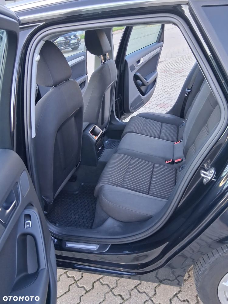 Audi A4 Avant - 13