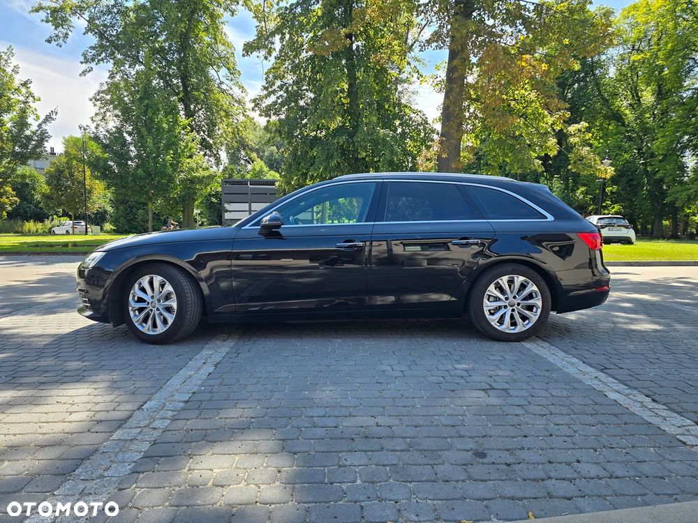 Audi A4 Avant 2.0 TDI design - 27