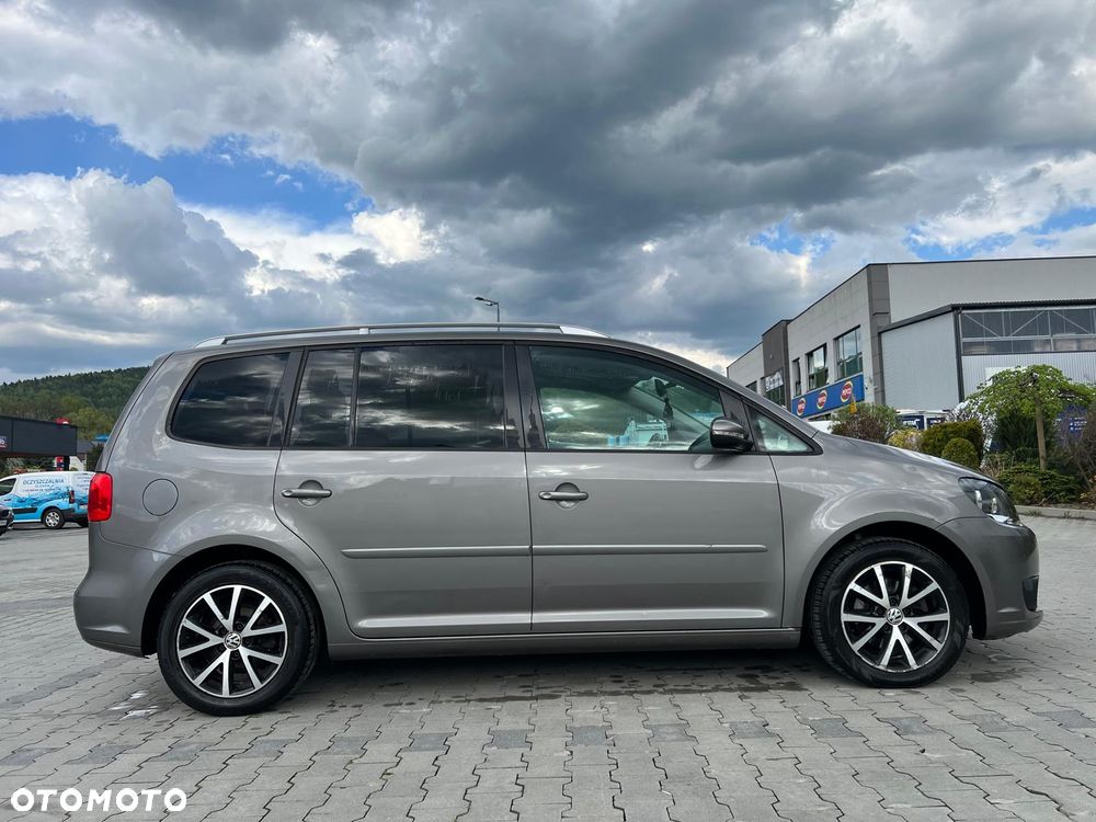 Volkswagen Touran 1.6 TDI DPF Comfortline - 11