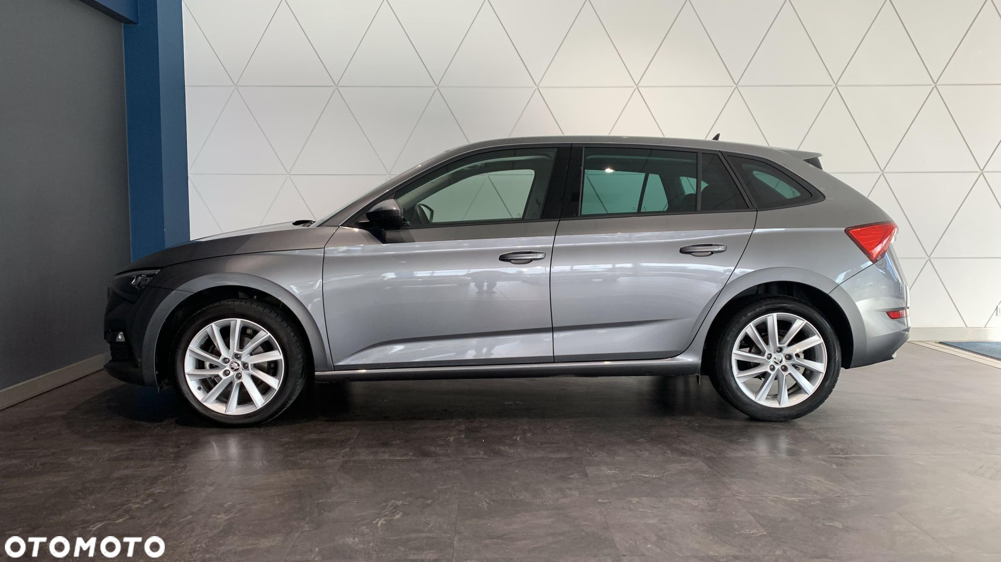 Skoda Scala 1.5 TSI Style DSG - 2