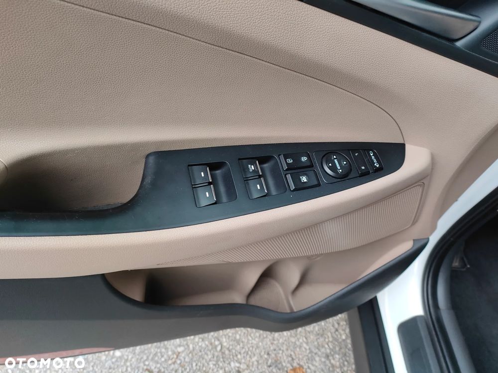 Hyundai Tucson 2.0 CRDI Premium 4WD - 13