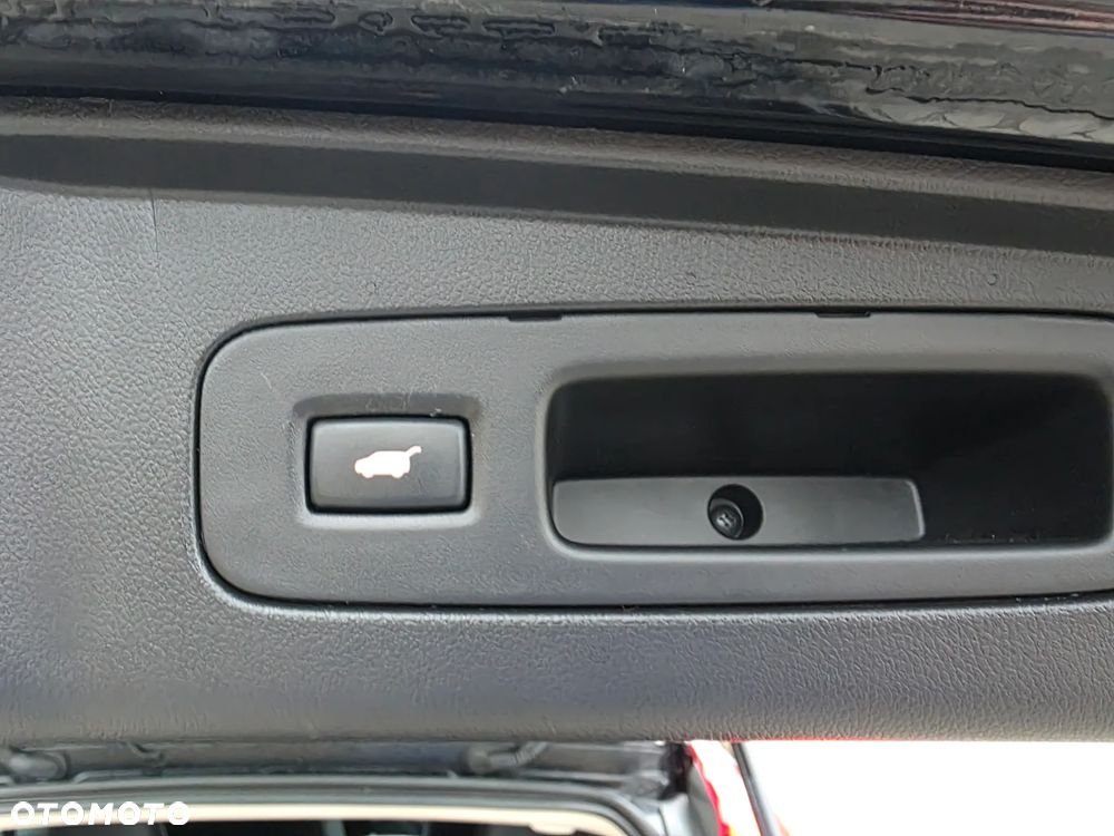 Honda CR-V 2.0i-VTEC 4WD Automatik Executive - 10