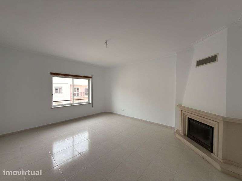 Apartamento T2 em Setúbal, Bairro Afonso Costa - Grande imagem: 3/9