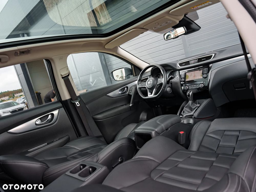 Nissan Qashqai 1.3 DIG-T DCT TEKNA+ - 17