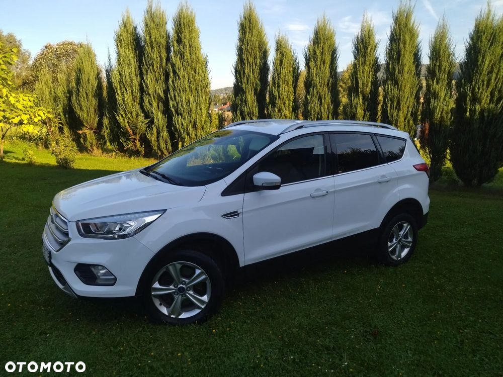 Ford Kuga - 11