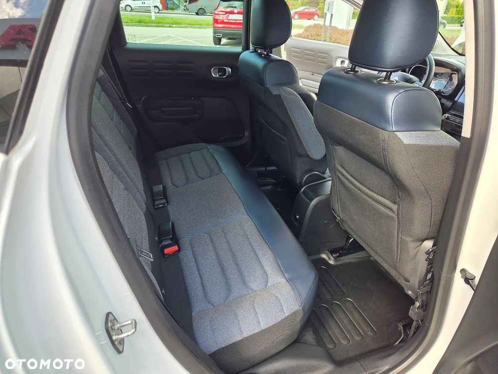 Citroën C3 Aircross 1.2 PureTech Plus S&S - 17