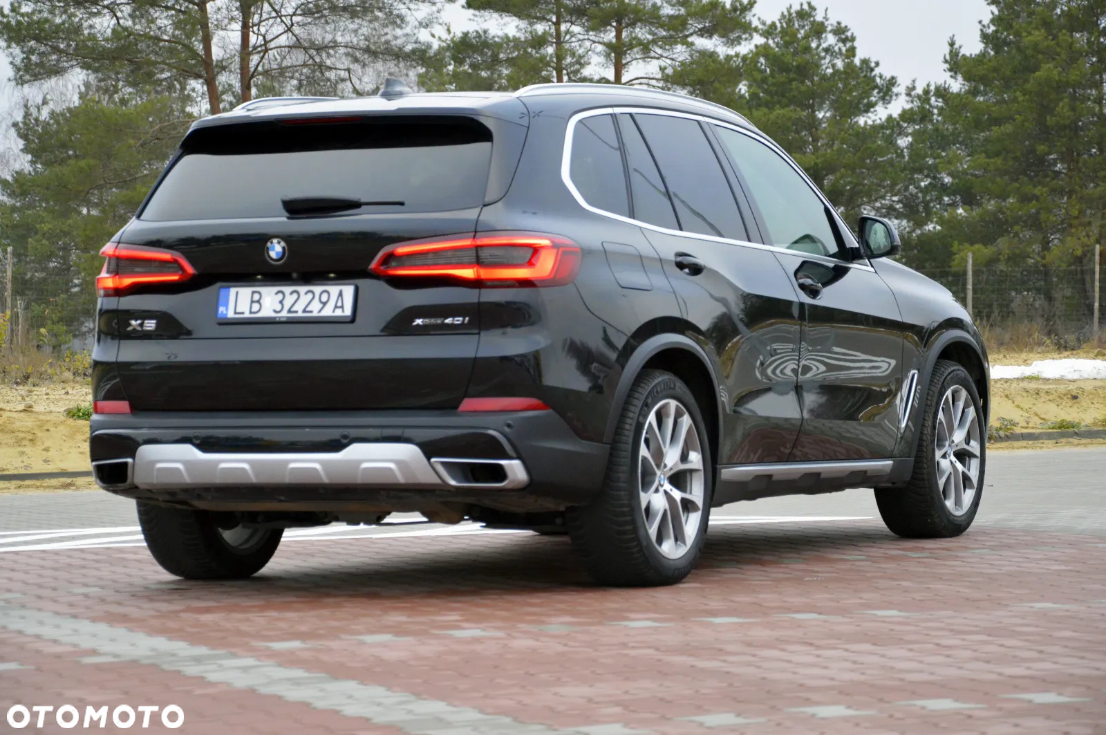 BMW X5 xDrive40i - 16