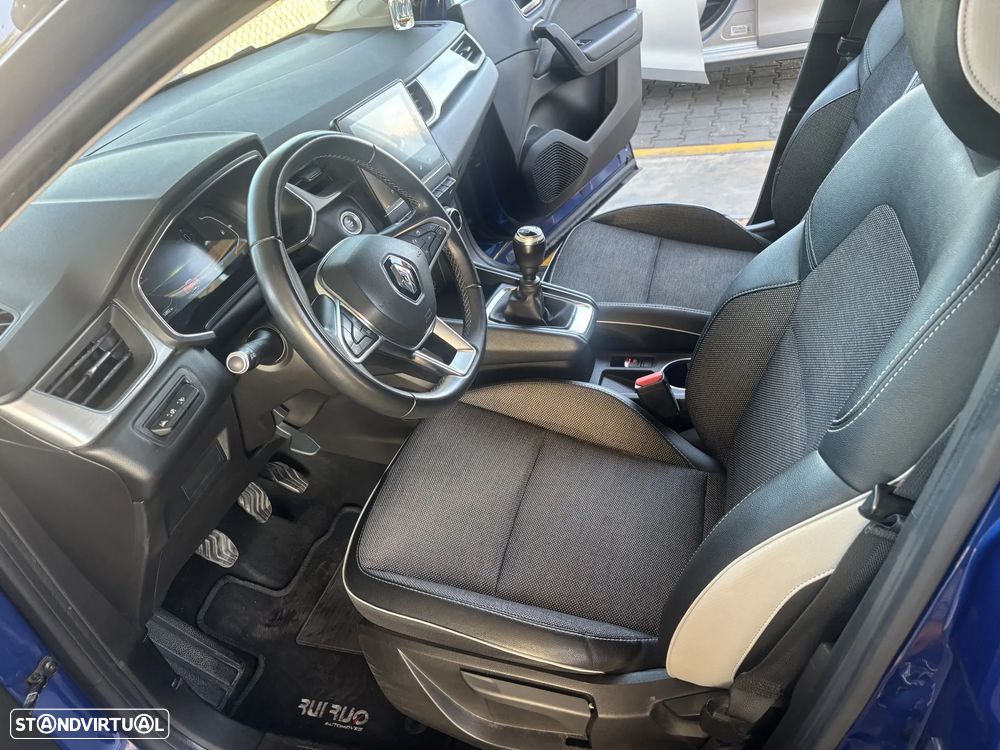 Renault Captur 1.0 TCe Exclusive - 11