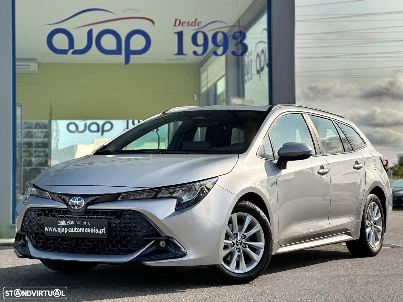 Toyota Corolla Touring Sports 1.8 Hybrid Comfort - 1