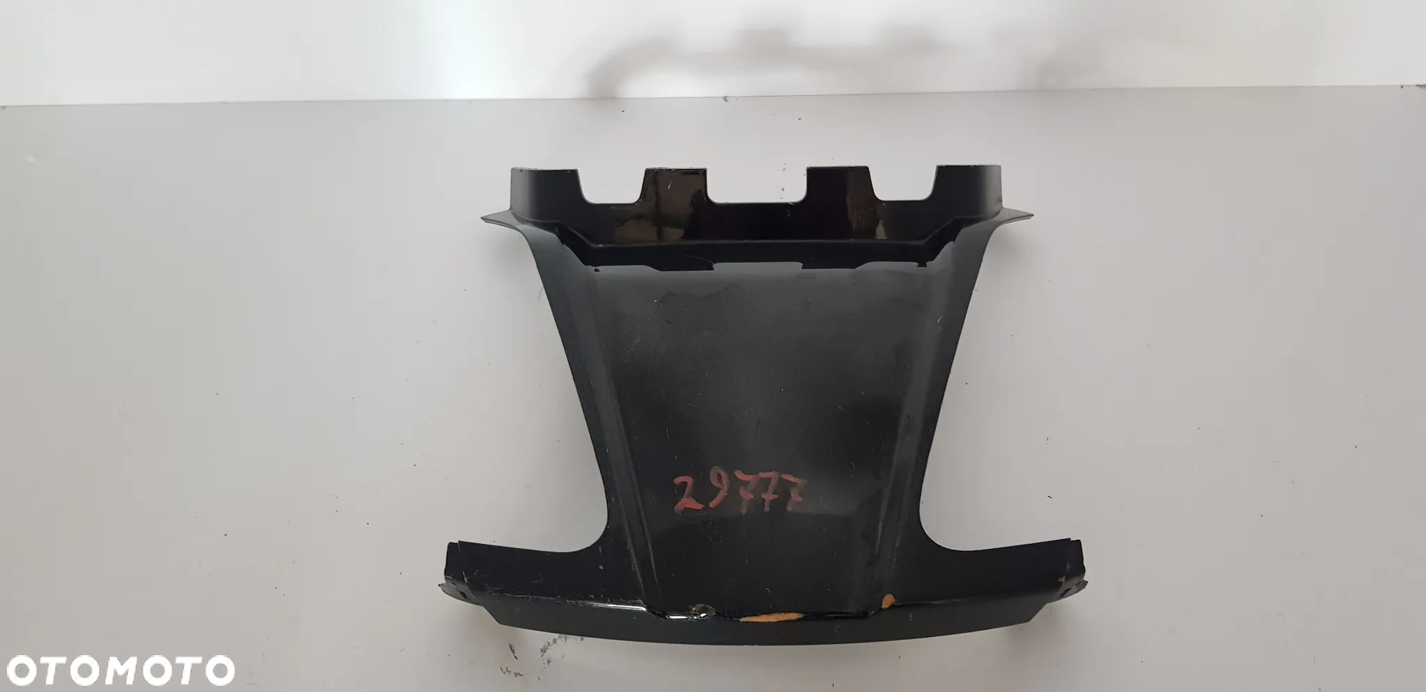 YAMAHA X-MAX 06-09 125 Łącznik Plastik Tył Owiewka - 2