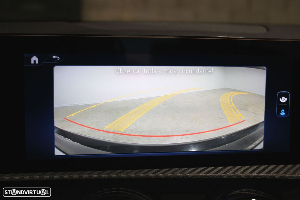 Mercedes-Benz A 250 e - 33